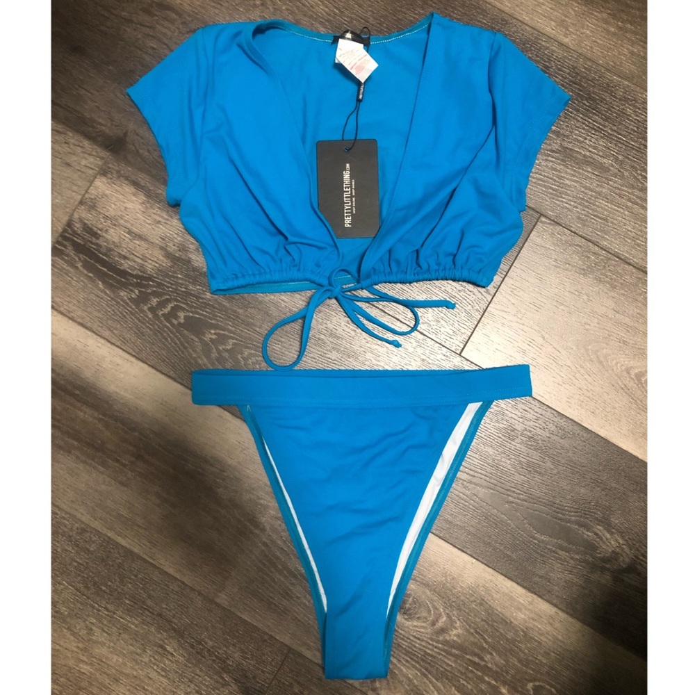 High leg electric blue bikini